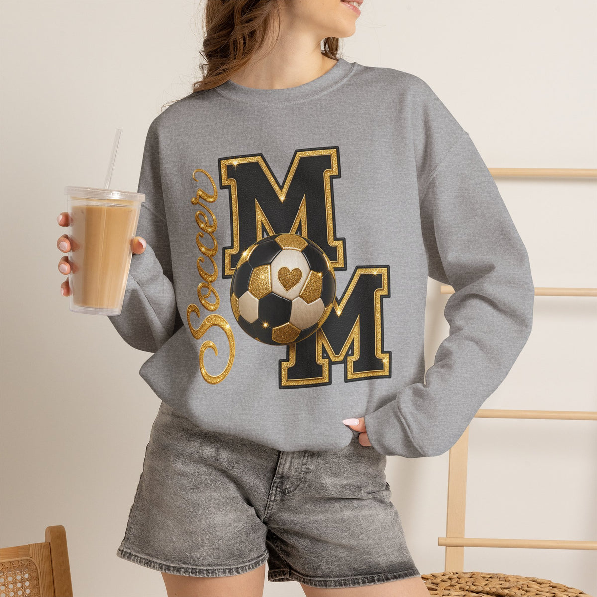 SOCCER MOM Unisex Heavy Blend™ Crewneck Sweatshirt