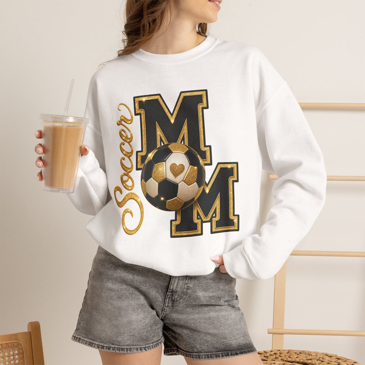 SOCCER MOM Unisex Heavy Blend™ Crewneck Sweatshirt