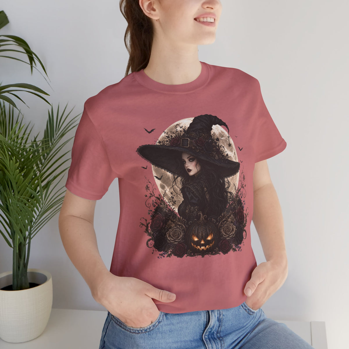 VINTAGE STYLE WITCH Short Sleeve Tee