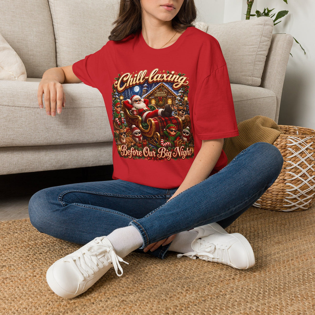 JUST CHILLIN SANTA Unisex Softstyle T-Shirt
